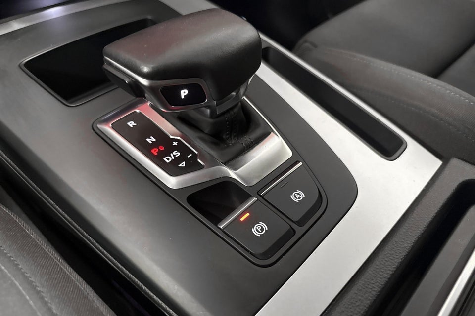 Audi Q5 50 TFSi e Prestige quattro S-tr. 5d