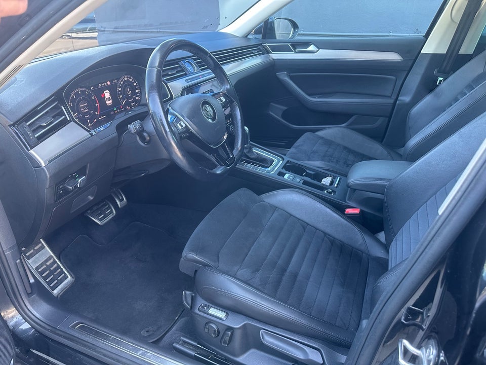 VW Passat 1,4 TSi 150 High+ DSG 4d