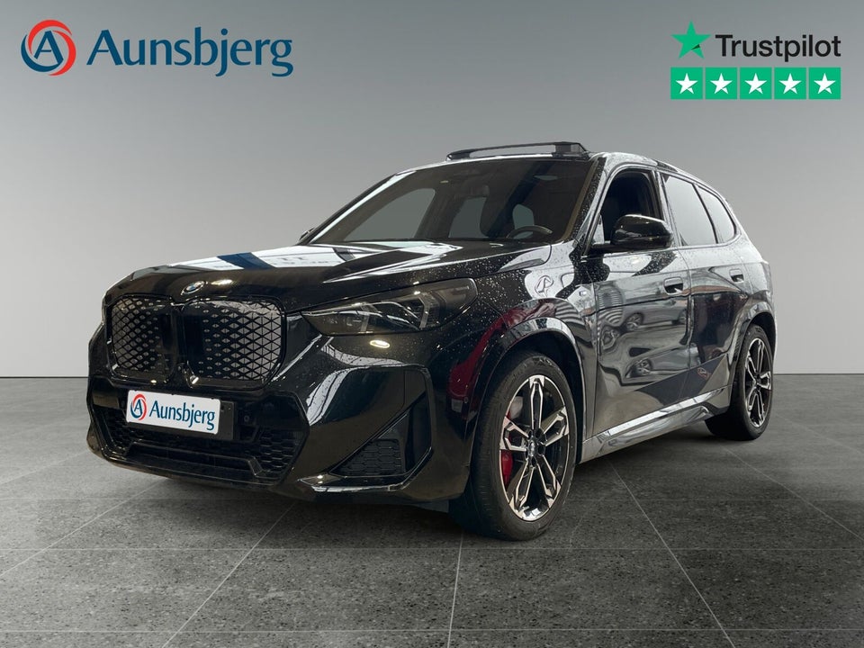 BMW iX1 xDrive30 M-Sport 5d