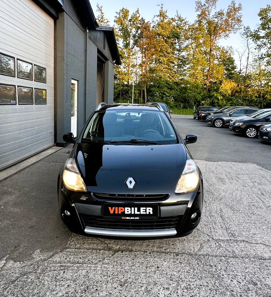 Renault Clio III 1,2 16V TCe Expression Sport Tourer 5d