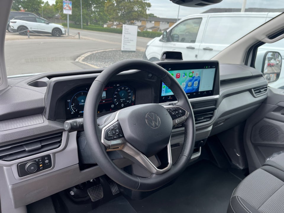 VW Transporter 2,0 TDi 170 Comfort Kassevogn aut. LWB