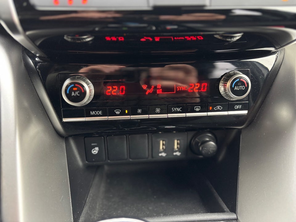 Mitsubishi Eclipse Cross 2,4 PHEV Intense CVT 4WD 5d