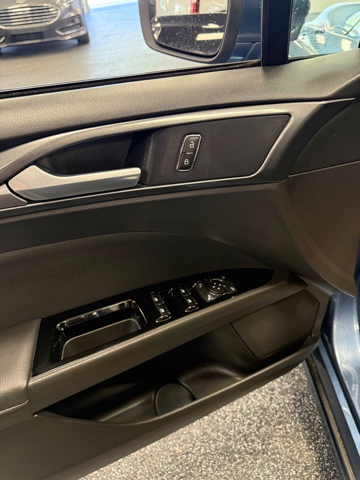 Ford Mondeo 2,0 EcoBlue Titanium stc. aut. 5d