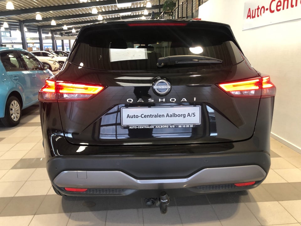 Nissan Qashqai 1,3 mHEV N-Connecta X-tr. 5d