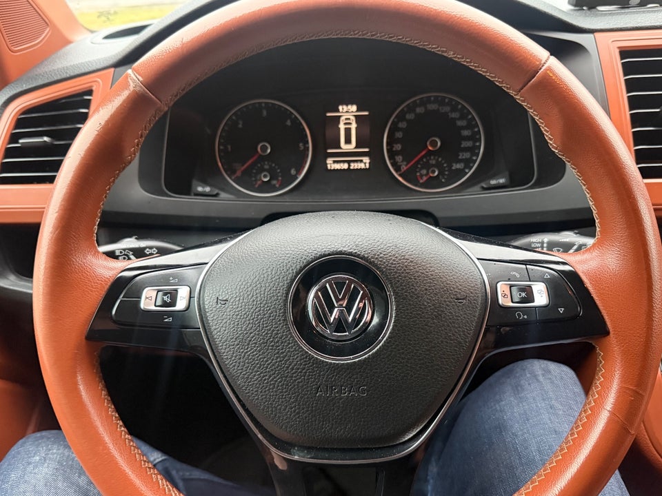 VW Transporter 2,0 TDi 140 Kombi lang 4d