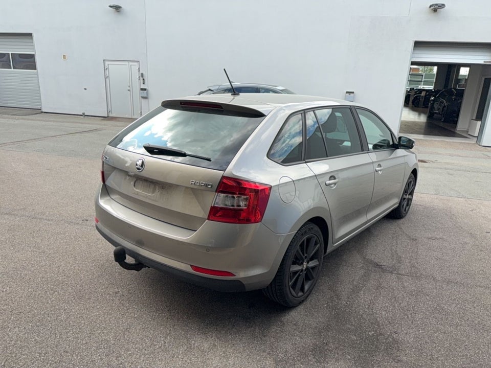 Skoda Rapid 1,2 TSi 110 Ambition Spaceback 5d