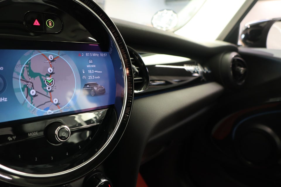 MINI Cooper SE Camden Edition 3d