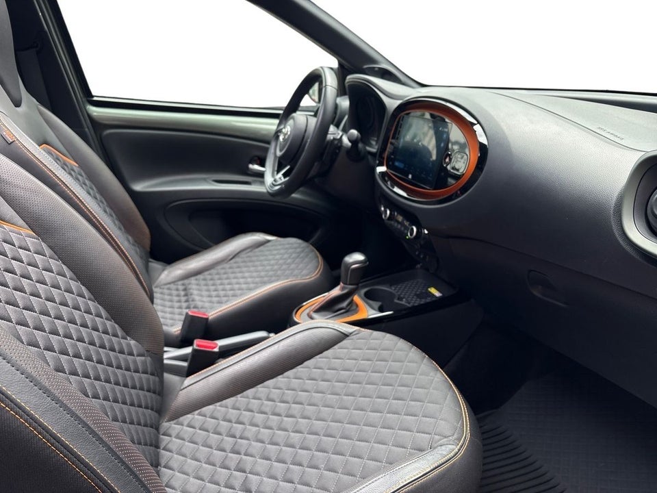 Toyota Aygo X 1,0 Limited s-CVT 5d