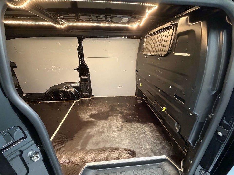 Peugeot Expert 2,0 BlueHDi 180 L3 Ultimate EAT6 Van