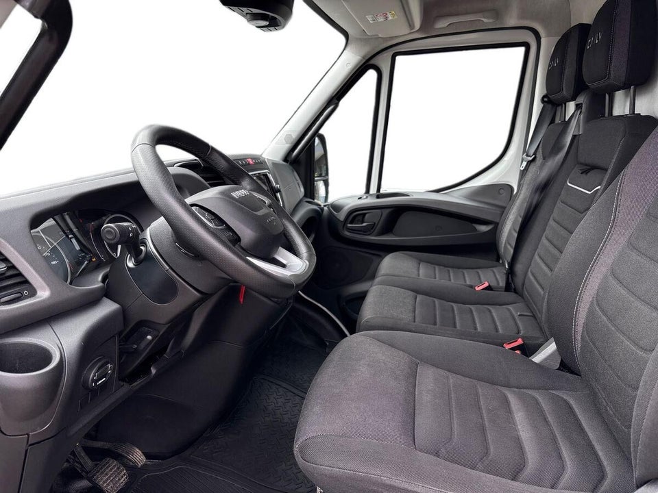 Iveco Daily 3,0 35S18 12m³ Van AG8