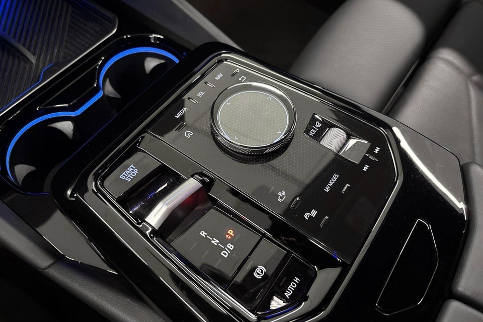 BMW i5 eDrive40 M-Sport 4d