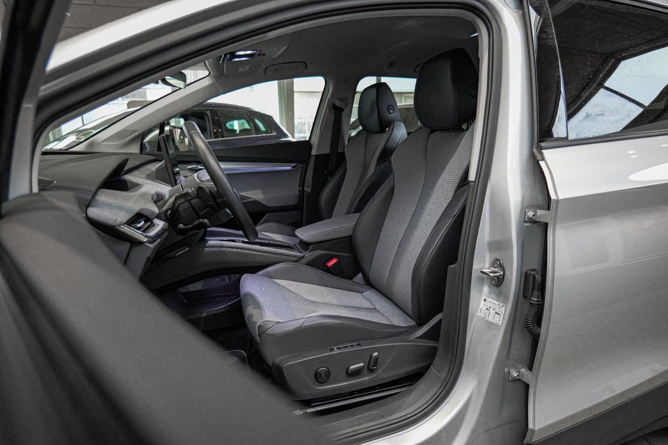 Skoda Enyaq 60 iV Premium 5d