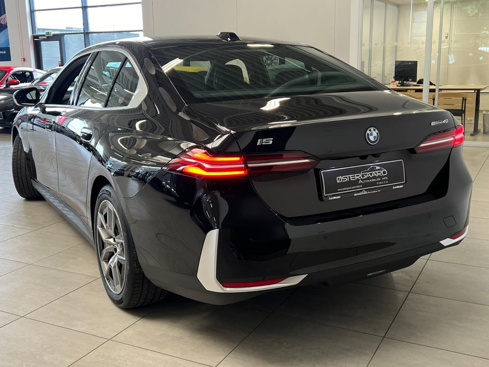 BMW i5 eDrive40 Sport Line 4d