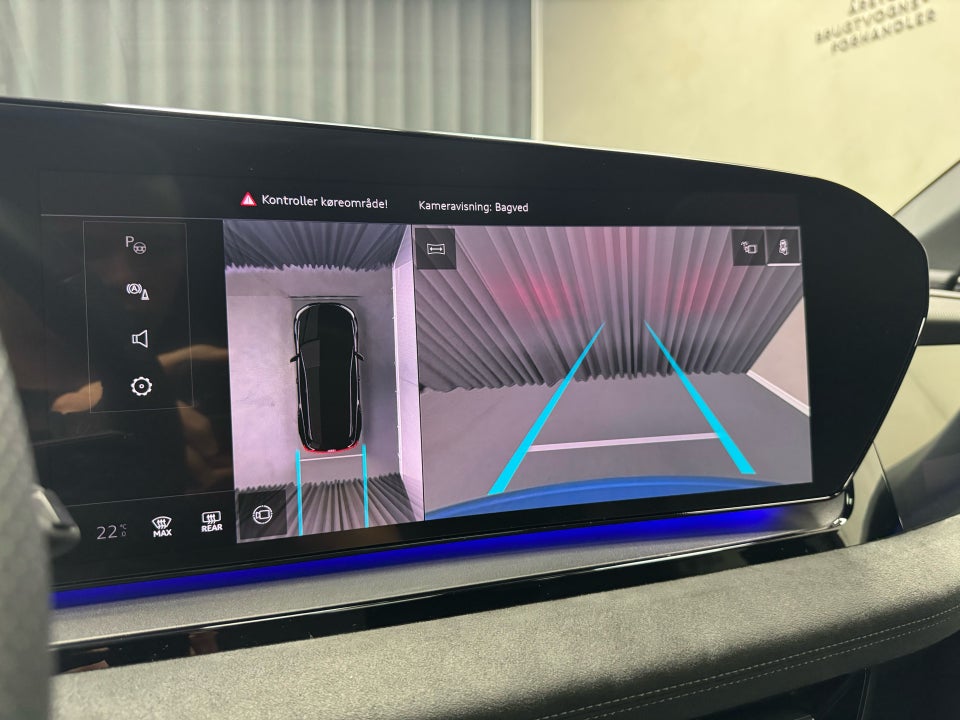 Audi SQ6 e-tron quattro 5d