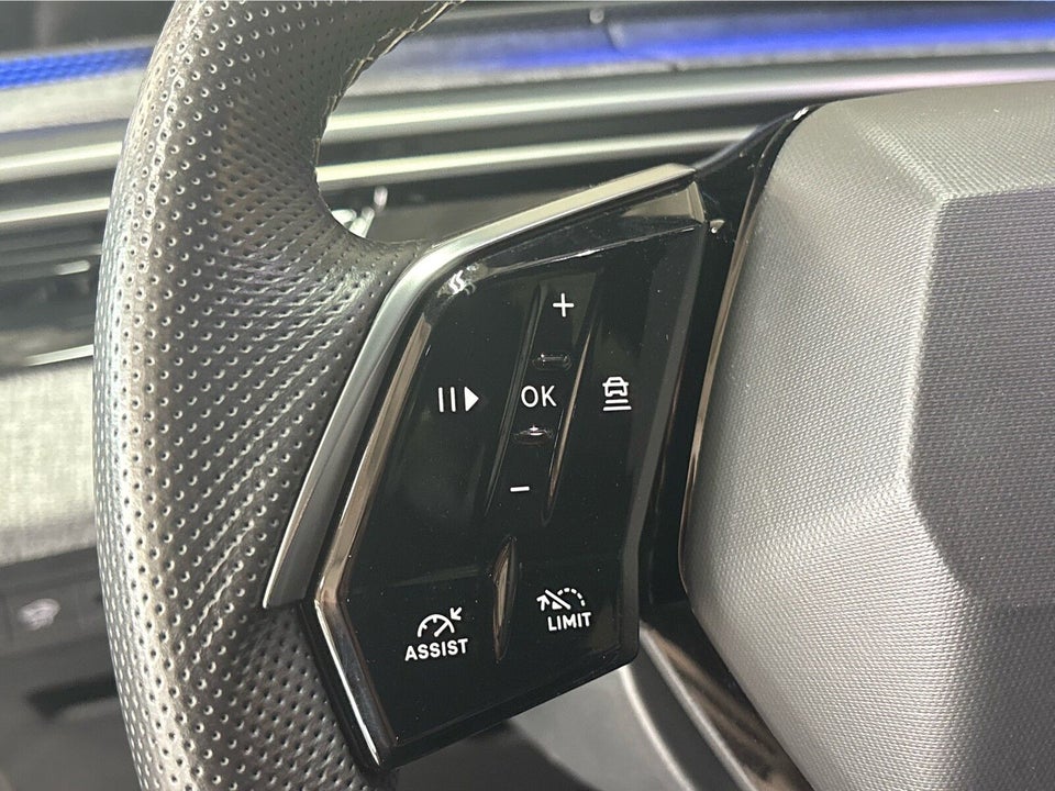 Peugeot e-5008 77 GT Pack 7prs 5d