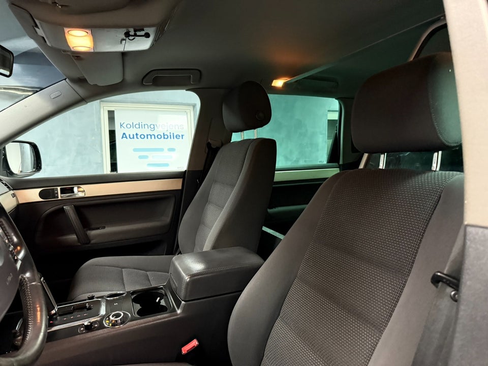 VW Touareg 2,5 TDi Tiptr. 4Motion Van 5d