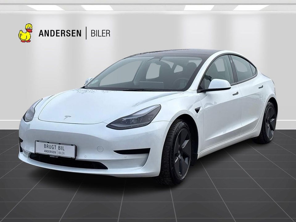 Tesla Model 3 Standard Range+ RWD 4d