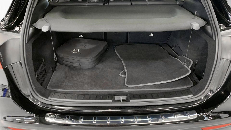 Mercedes EQA250+ Progressive 5d