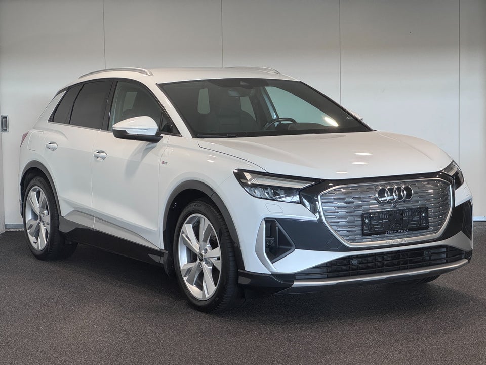 Audi Q4 e-tron 40 S-line 5d