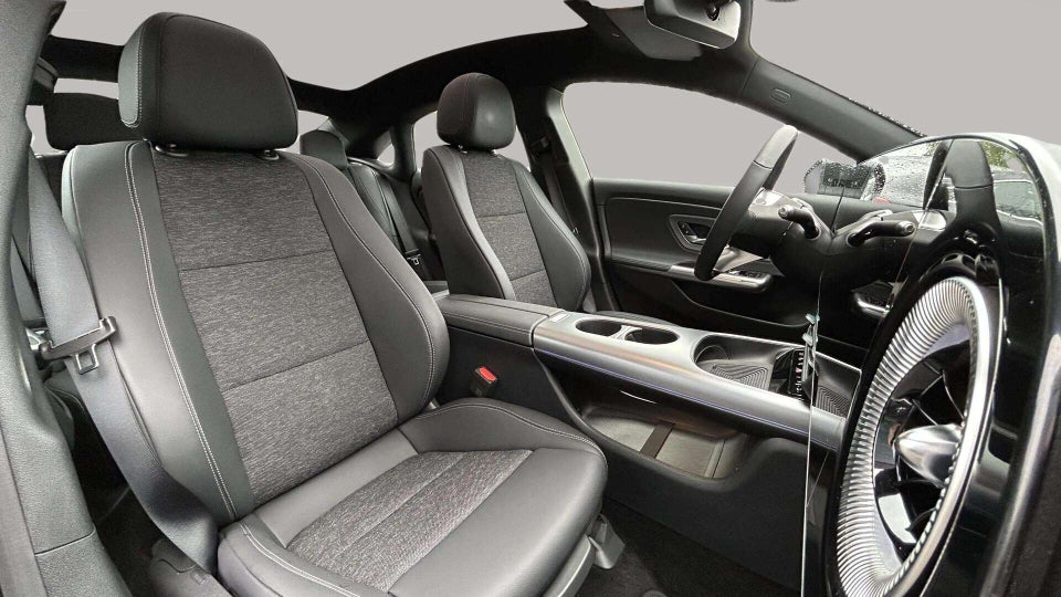 Mercedes CLA250+ EQ Progressive Premium 4d