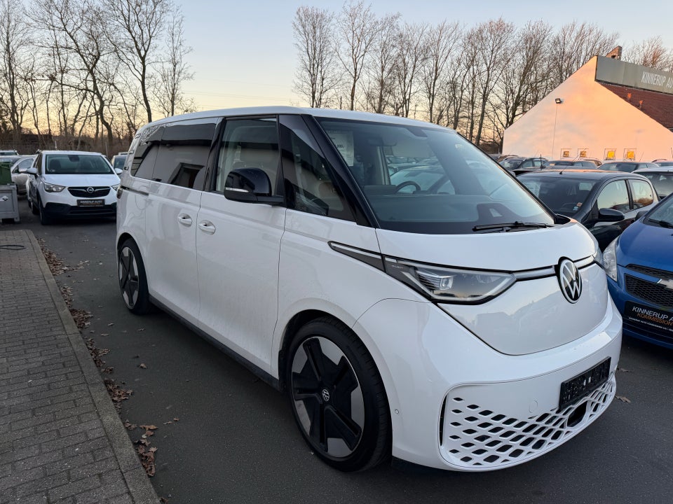 VW ID.Buzz 77 Pro SWB 5d