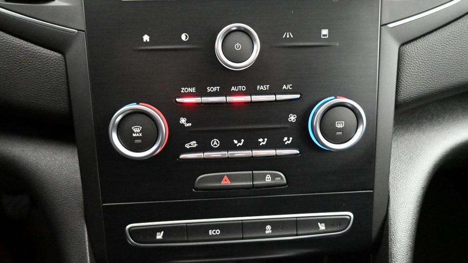 Renault Megane IV 1,3 TCe 140 Limited Sport Tourer 5d