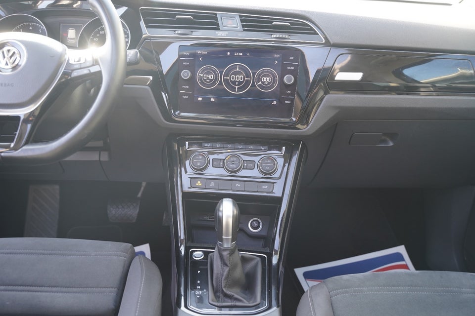 VW Touran 1,5 TSi 150 Highline DSG 7prs 5d