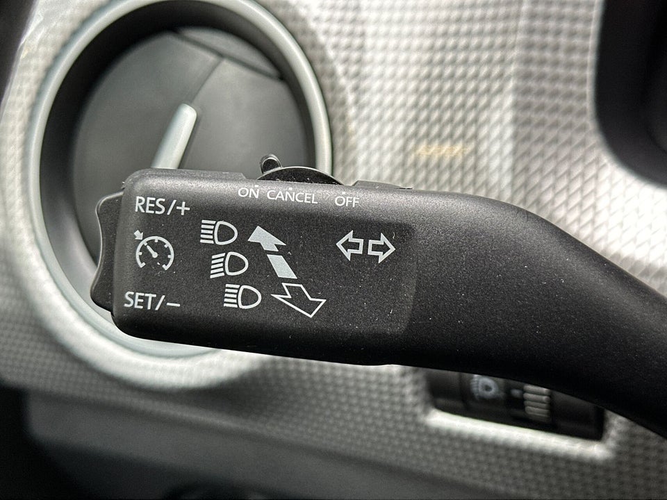 VW e-Up! Style Plus 5d