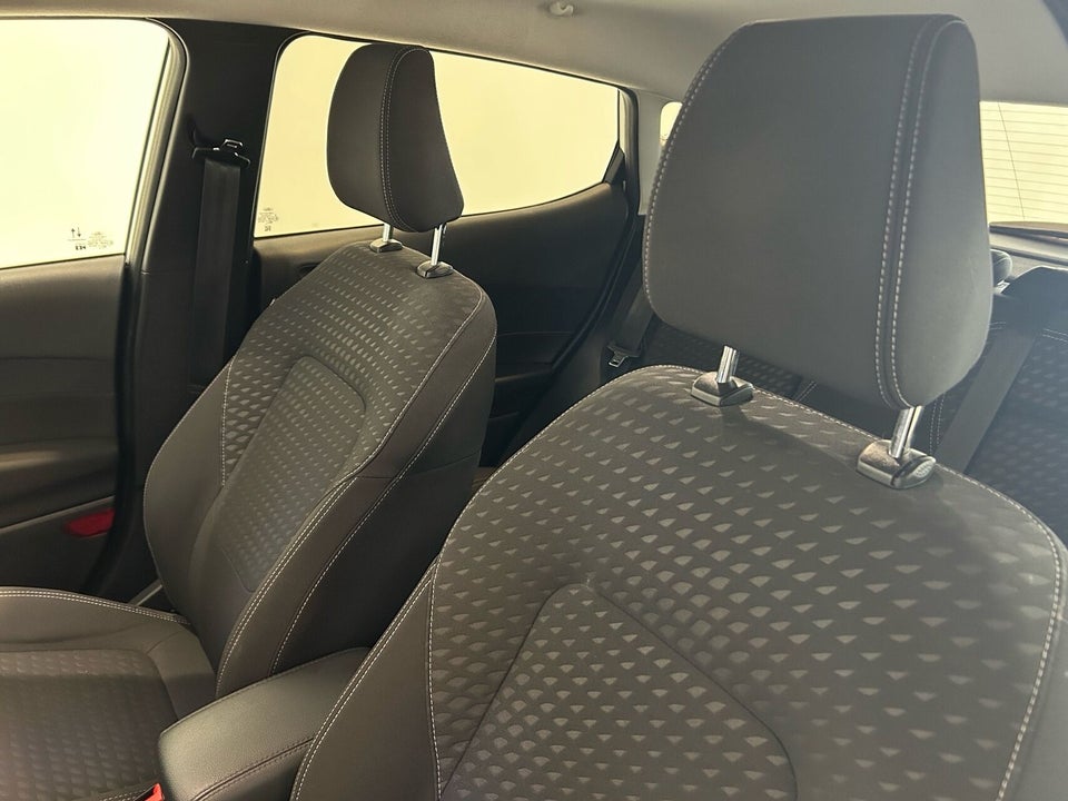 Ford Fiesta 1,0 EcoBoost mHEV Titanium 5d