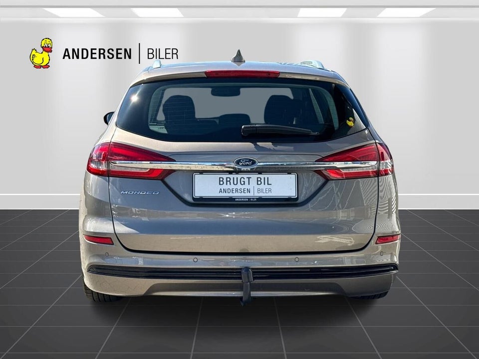 Ford Mondeo 2,0 HEV Titanium stc. CVT 5d