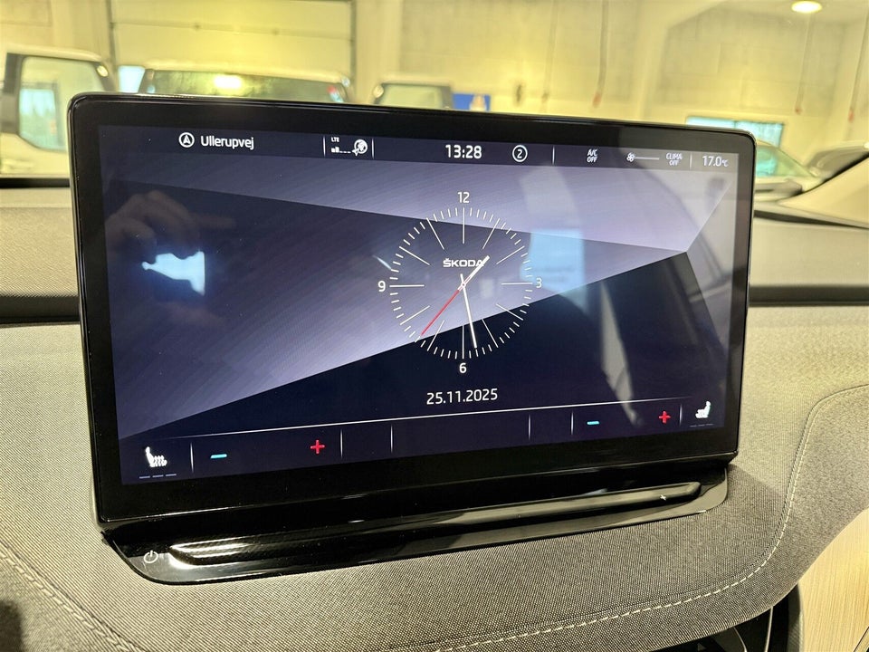 Skoda Enyaq 80 iV Loft 5d