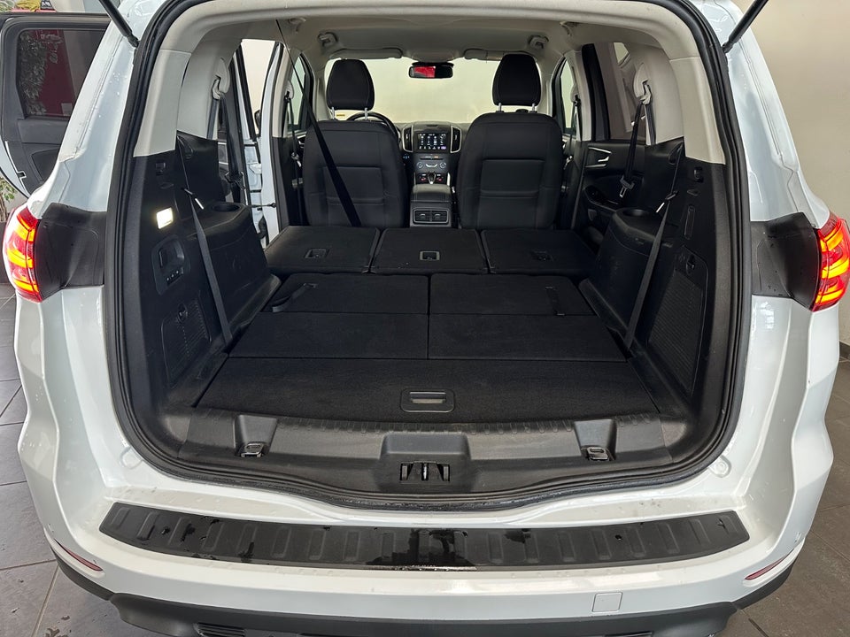 Ford S-MAX 2,0 TDCi 180 Titanium aut. 7prs 5d