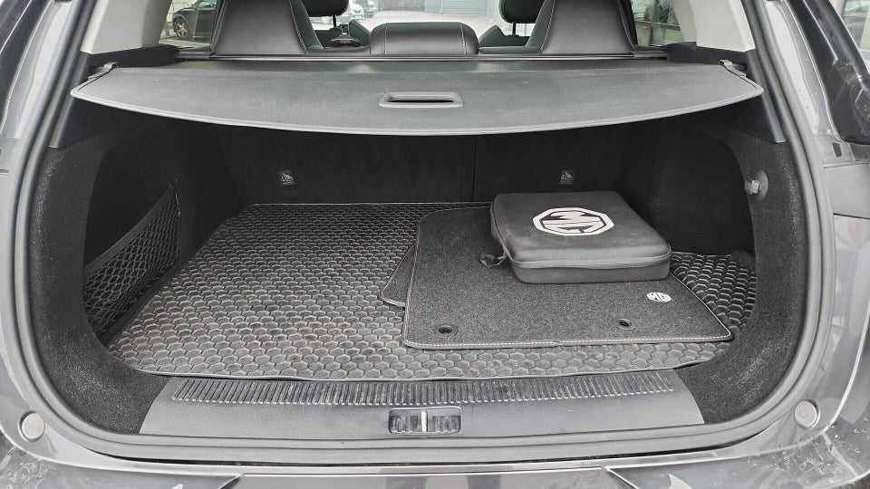 MG Marvel R Performance 5d