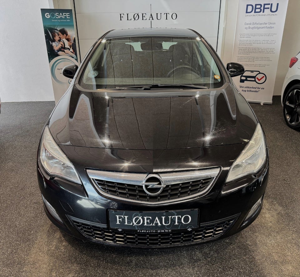 Opel Astra 1,3 CDTi 95 Enjoy 5d