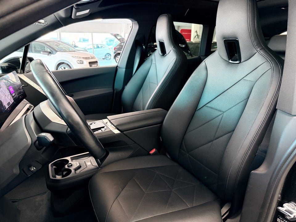 BMW iX xDrive40 Fully Charged Sport 5d