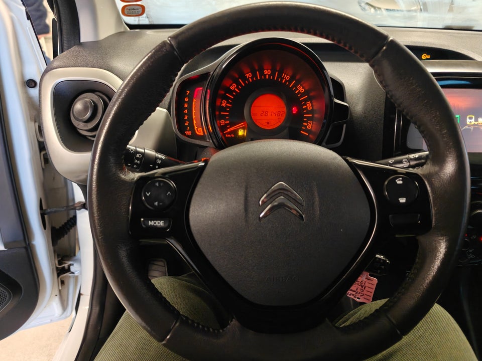 Citroën C1 1,2 PureTech Shine Airscape 5d