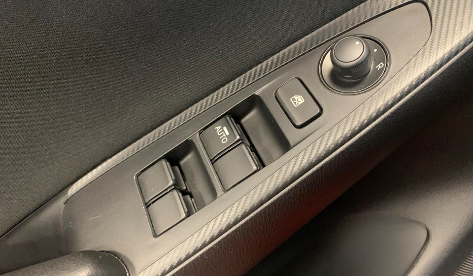 Mazda 2 1,5 SkyActive-G Centre-Line aut. 5d