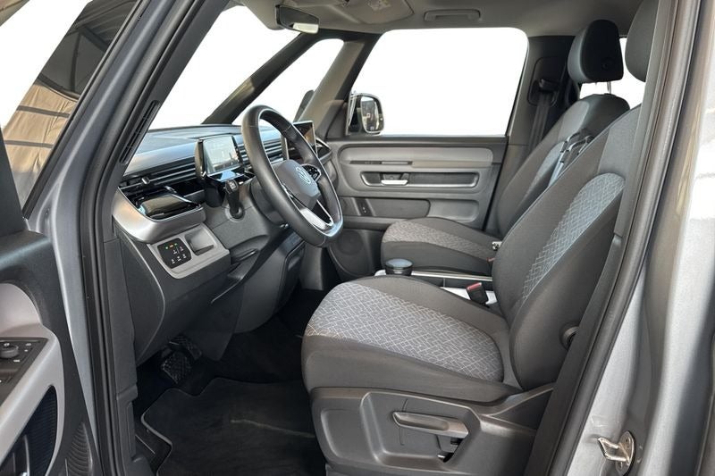 VW ID.Buzz 86 Life 7prs LWB 5d