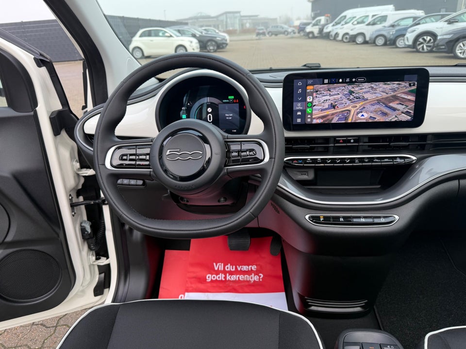 Fiat 500e 42 Icon Cabrio 2d