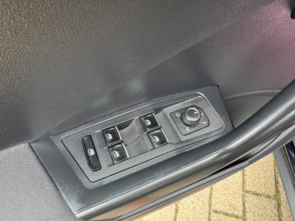 VW T-Roc 1,5 TSi 150 Sport 5d