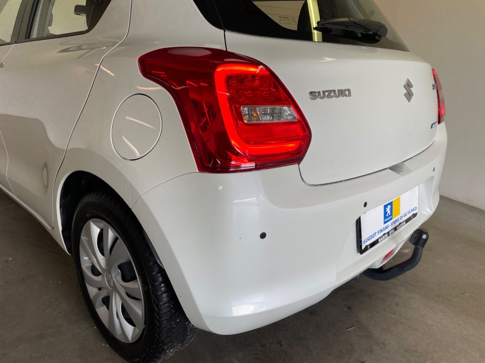 Suzuki Swift 1,2 mHybrid Club 5d