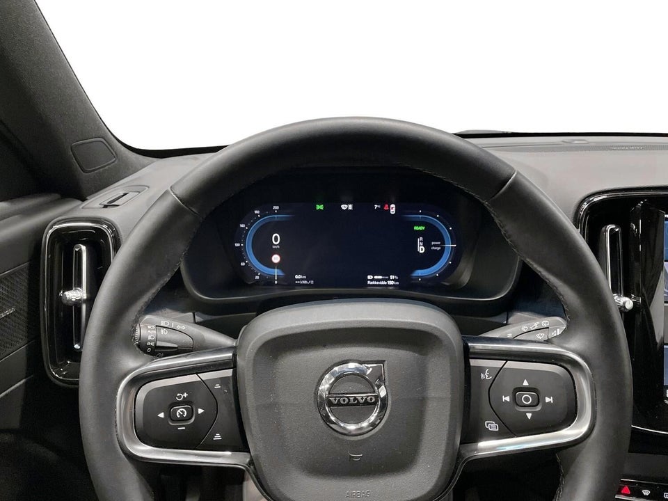 Volvo EX40 Twin Performance Ultra 5d