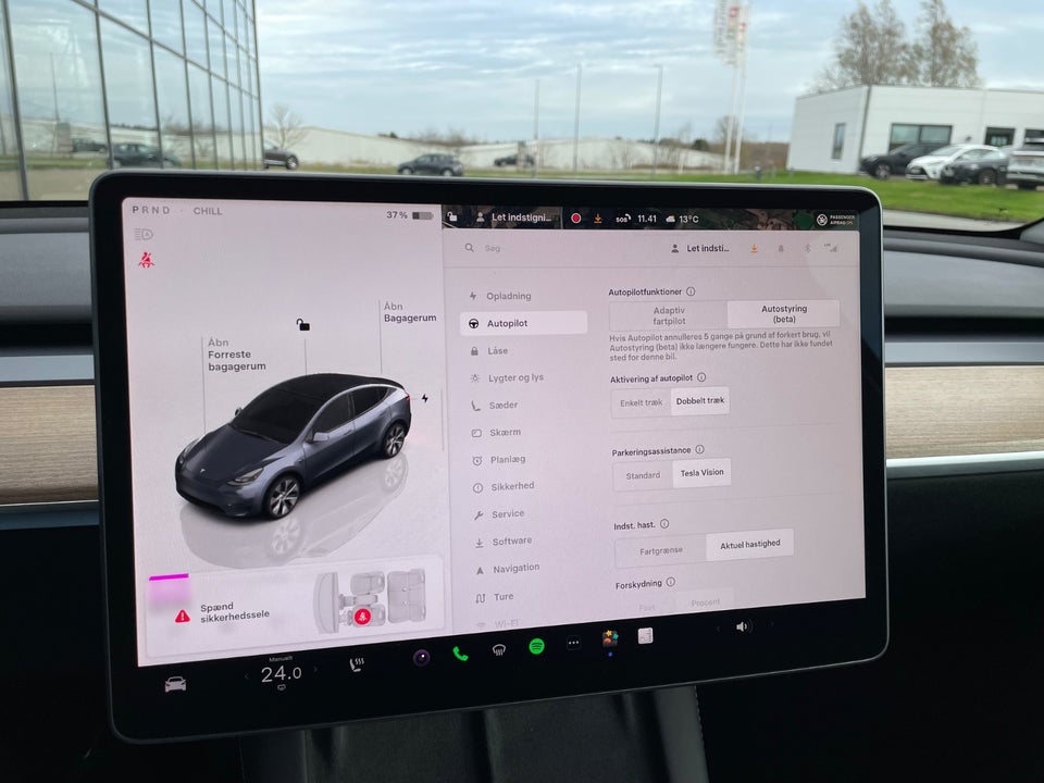 Tesla Model Y Long Range AWD 5d