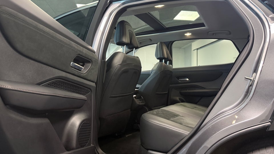 Nissan Ariya 63 Evolve 5d