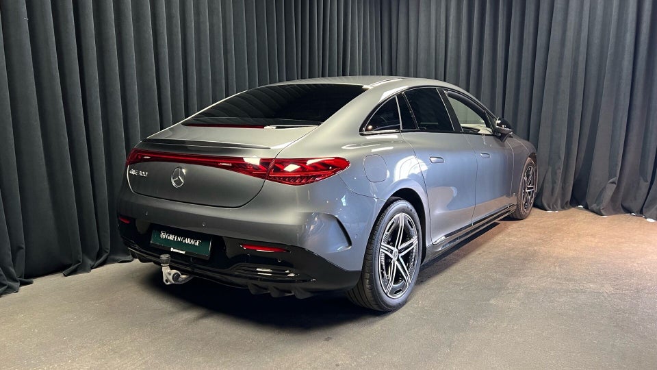 Mercedes EQE300 AMG Line 4d