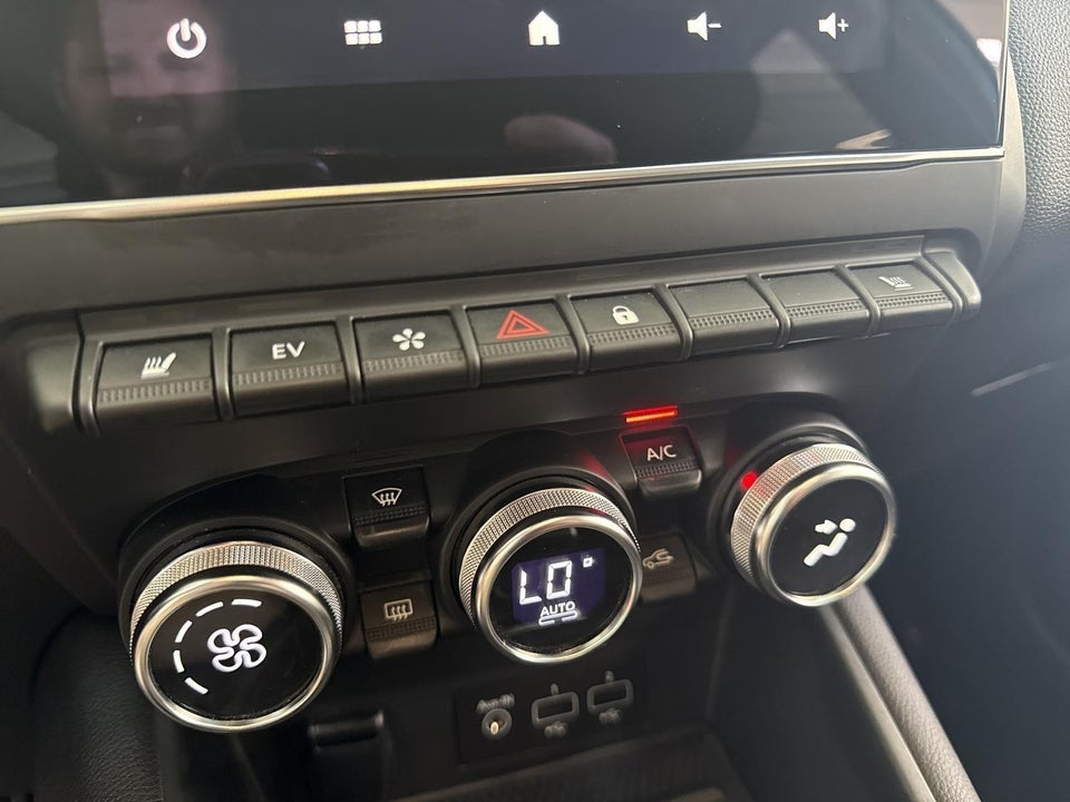 Renault Captur 1,6 E-Tech Intens 5d