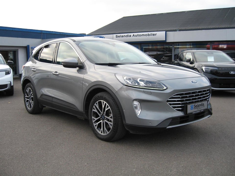 Ford Kuga 2,5 PHEV Titanium X CVT 5d