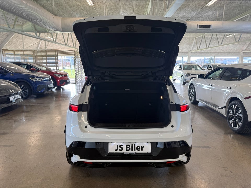 Renault Megane E-Tech 60 Iconic 5d