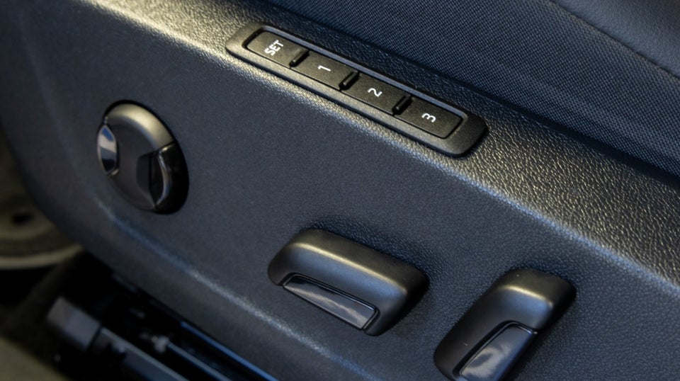 Skoda Enyaq 80 iV Loft 5d