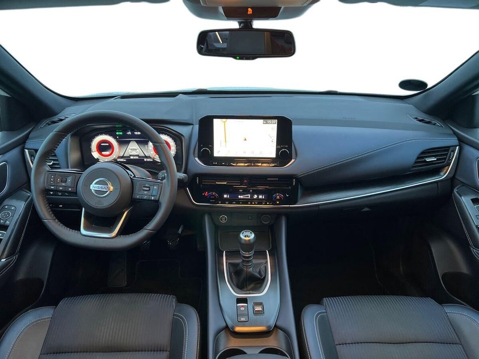 Nissan Qashqai 1,3 mHEV Tekna 5d